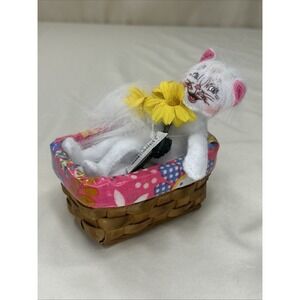 NWT Annalee 4" Kitty In Basket White Cat With Flowers Colorful Basket 2012
